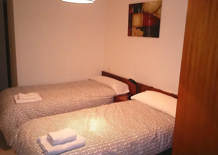 Conde Rey 3* Bandeira