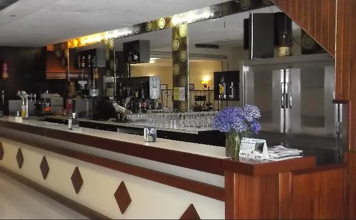 ゲストハウス Conde Rey Bandeira