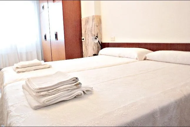 ゲストハウス Conde Rey